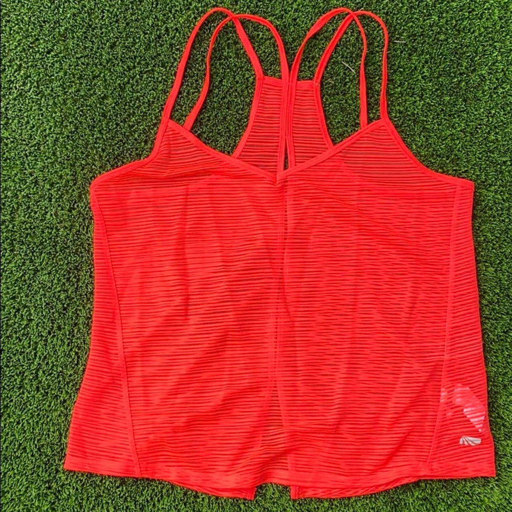 Strappy open slits in back v neck tank top